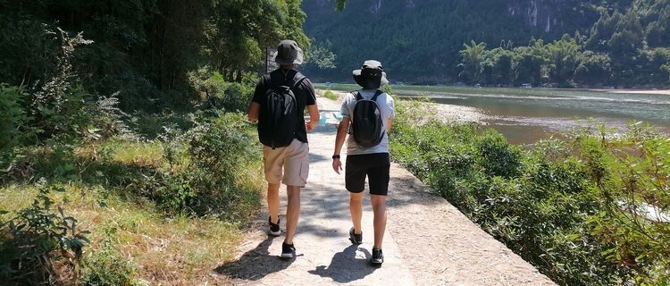 Hike along the Li River