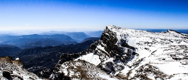 Sedan Chair Snow Mountain