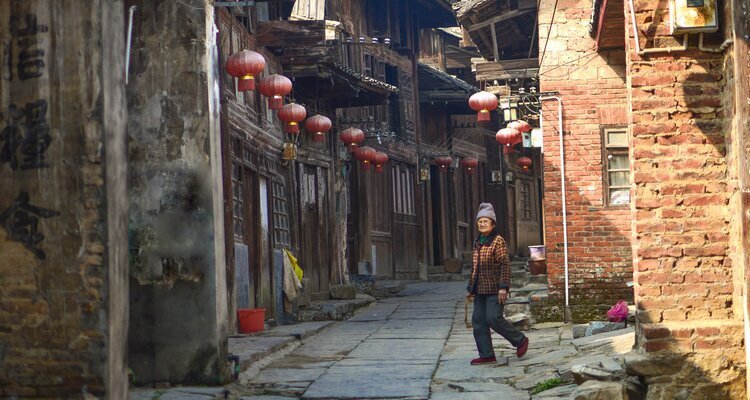 Local people in Daxu Ancient Town