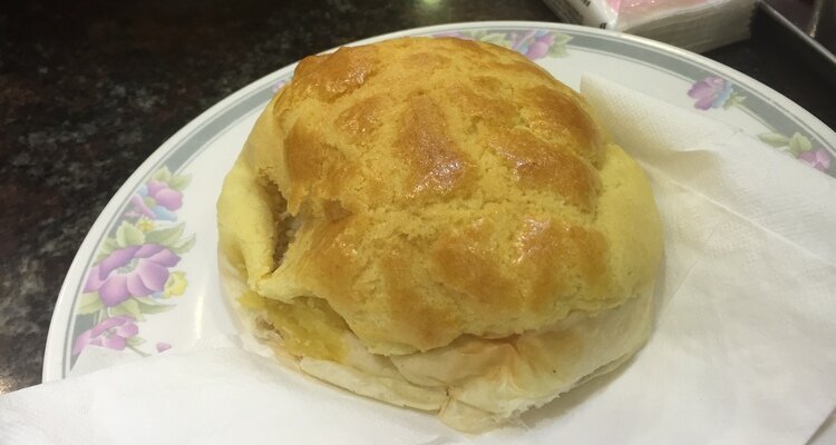 pineapple bun