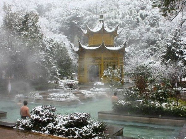 Huangshan Hot Springs