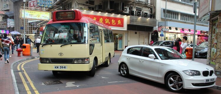 minibus