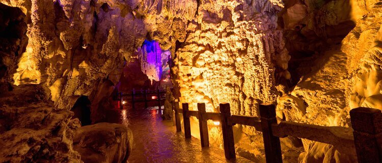 Crown Cave
