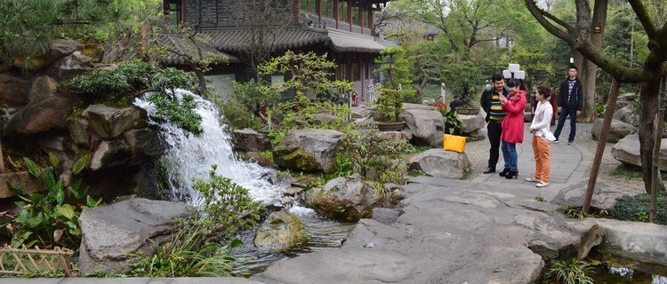 Wuhou Shrine in April