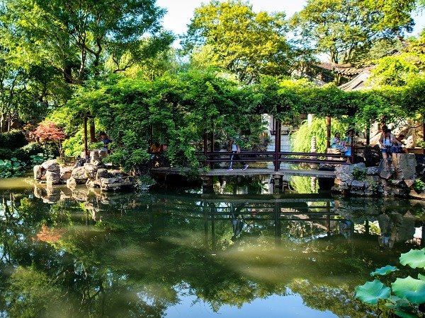Lingering Garden
