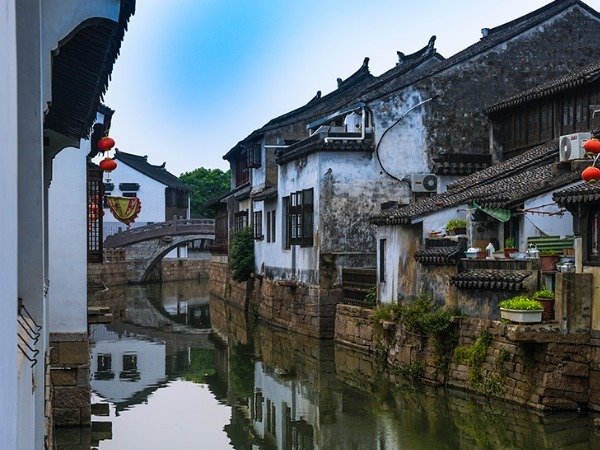 Luzhi Ancient Town