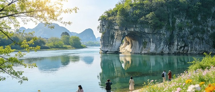 7-Day Essence of Guilin with Minority Ethnic Area Discovery Tour — real travel scene