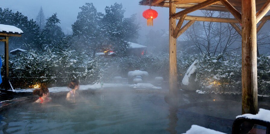 Beijing Skiing Tour — real travel scene
