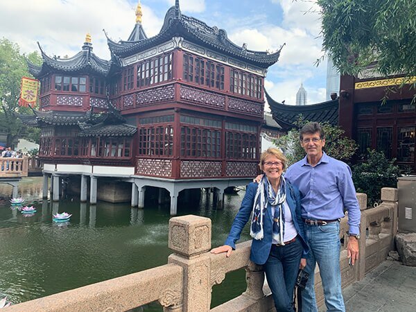 6-Day A Tale of Two Cities Tour - Beijing’s Regal Splendor and Shanghai’s Modern — real travel scene
