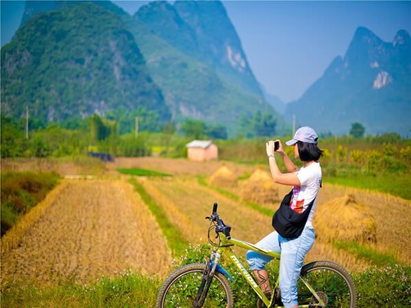 Guilin Tours: Li River, Yangshuo & Longji — real travel scene