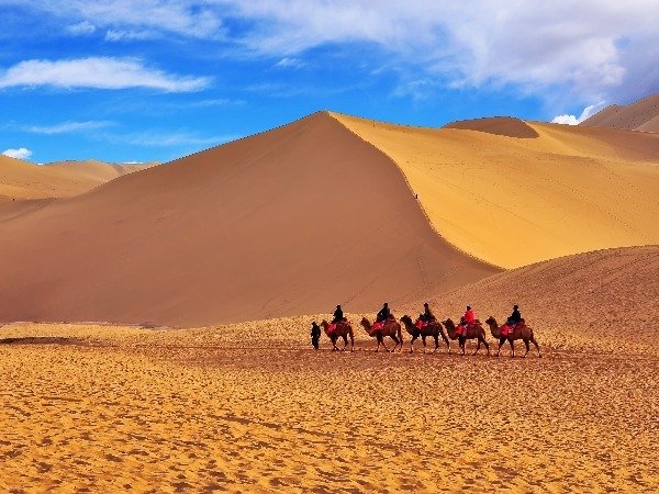 8-Day Dunhuang, Zhangye & Ejina Desert Journey — real travel scene