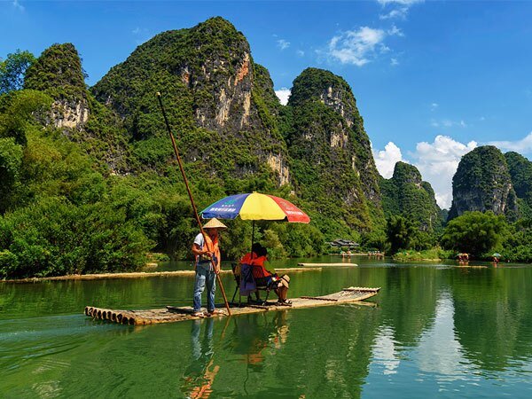 6-Day Photography Tour of Longji and Yangshuo in Guilin — real travel scene