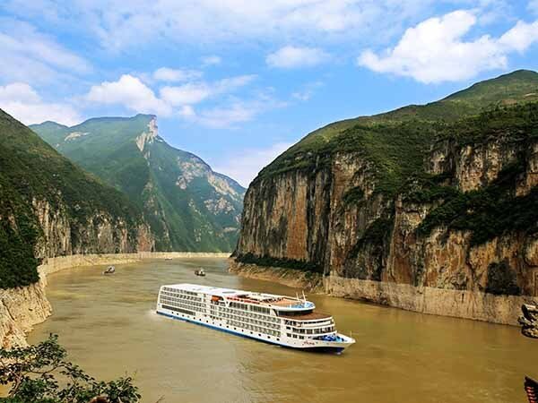 Chongqing Yangtze River Zhangjiajie Tour — real travel scene