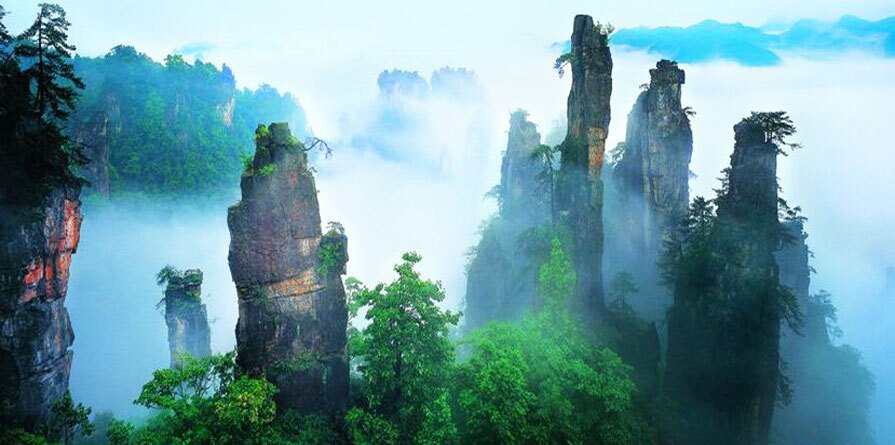 13-Day China Adventure Journey to See the Historical and Scenic China — real travel scene